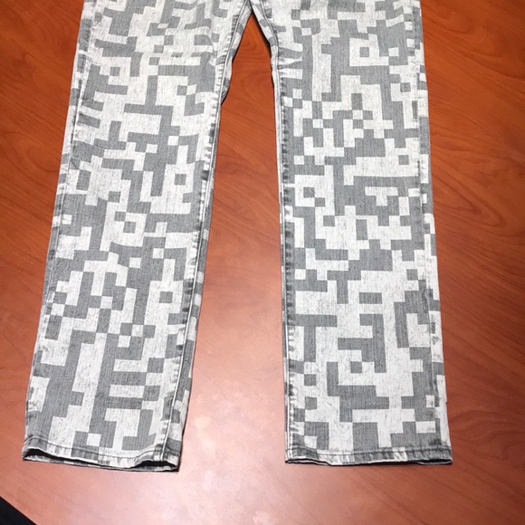 Trukfit Digital Print Skinny Jeans - Picture 6 of 6